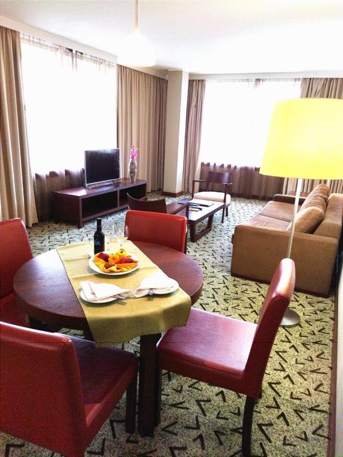 Skyna Hotel Luanda Extérieur photo