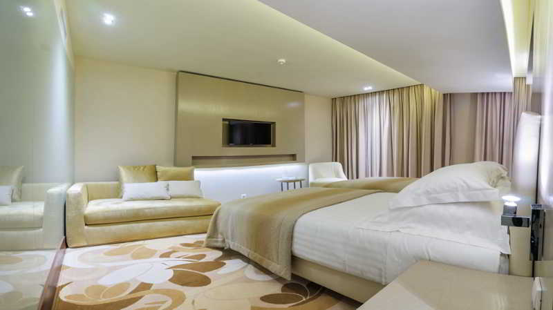 Skyna Hotel Luanda Extérieur photo