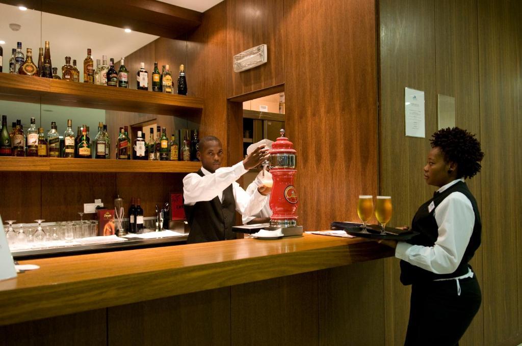 Skyna Hotel Luanda Extérieur photo