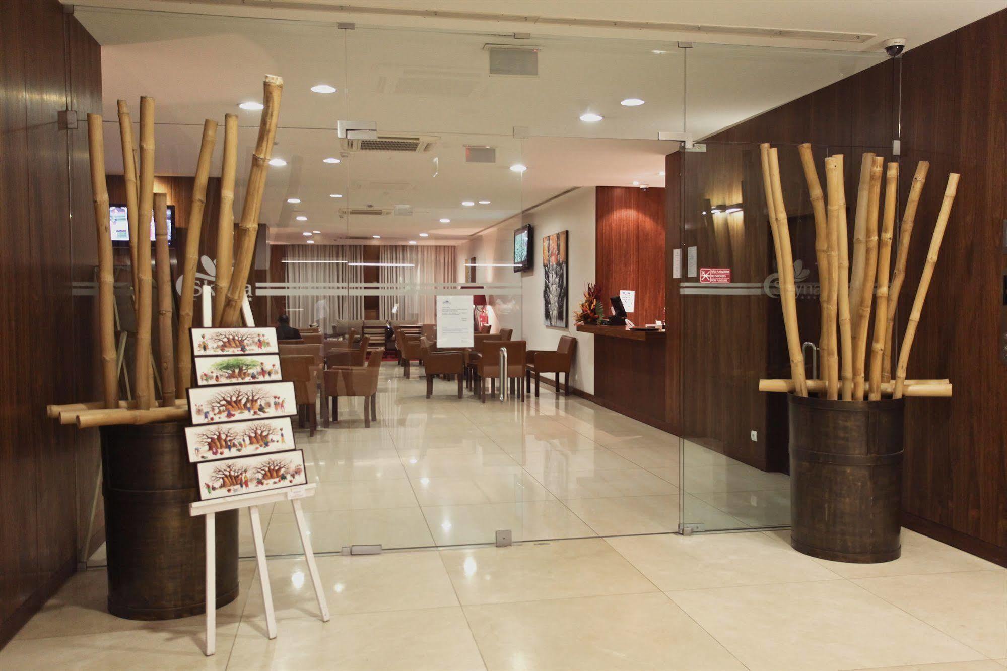 Skyna Hotel Luanda Extérieur photo